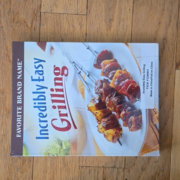 Incredibly Easy Grilling by Publications International Ltd. Staff (2007, Spiral) - Picture 3 of 3